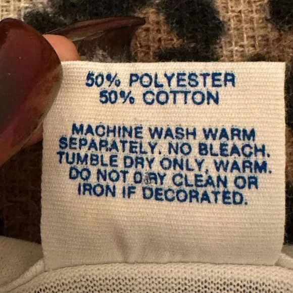 Vtg 1980s DISNEY CHARACTER FASHIONS MICKEY MOUSE MODE T-Shirt Medium Suitcase - Picture 10 of 10